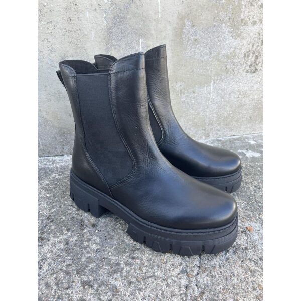 Marco tozzi leather boots